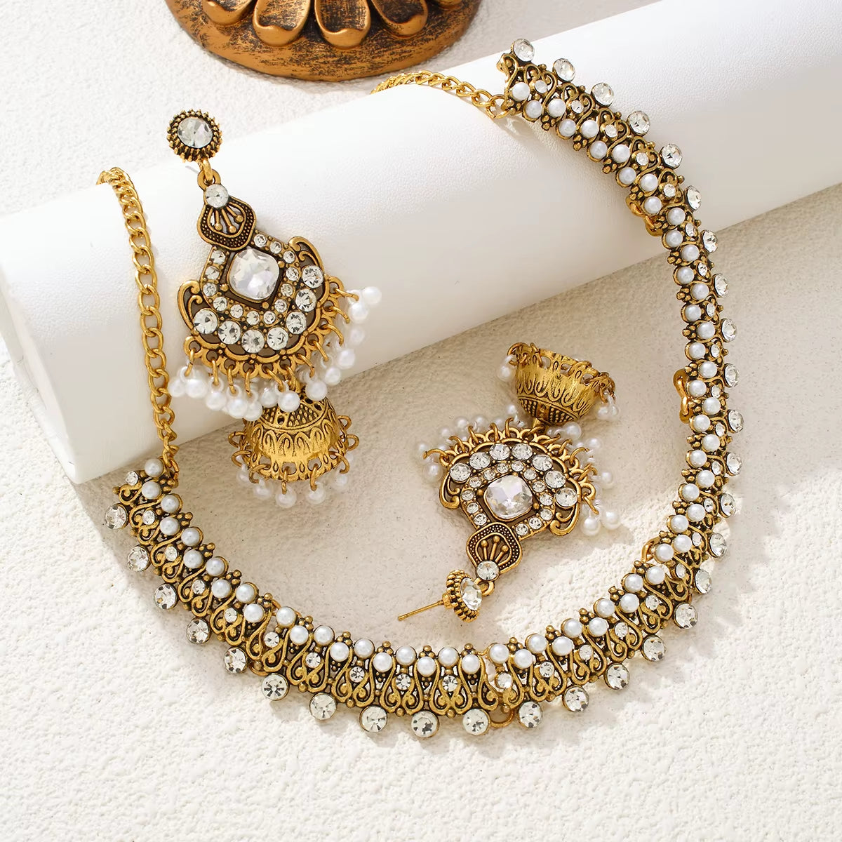 Bronze Pearl Beads Crystal Pendant Earrings Necklace Sets Women Bijoux Ethnic Rhinestone Indian Jewelry Sets Bridal Gifts