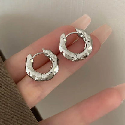 Stainless Steel Smooth Metal Chunky Hoop Earrings for Women Girls Fashion Oval Circle Hoops Statement Earrings Punk Jewelry