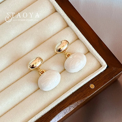 2023 New French Elegant Gold Color Bean Spliced Flat Pearl Earrings for Korean Fashion Jewelry Party Women'S Sweet Accessories