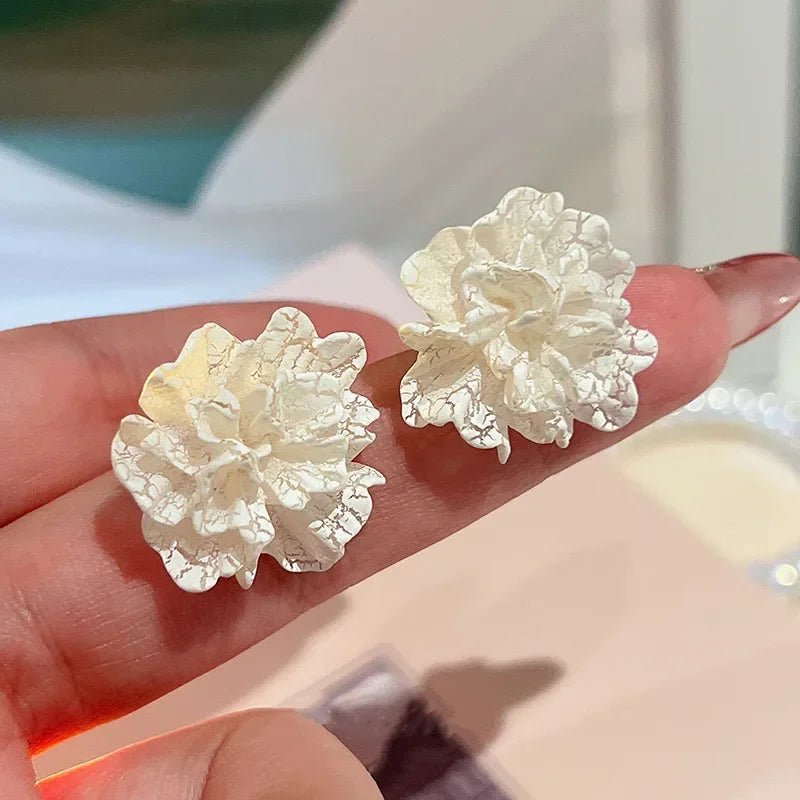 Red Blue Enamel Flower Stud Earrings for Women Korean Fashion Five Petals Crystal Flowered Lovely Cute Girls Ear Decoration