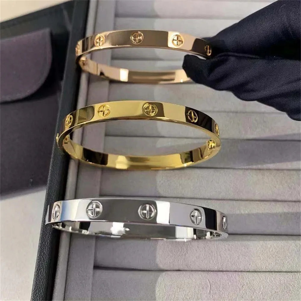 2023 New Design Gold Color Zircon and Cross Nut Nail Bracelet Gold & Bangle for Woman Stainless Steel Screw Brand Jewelry